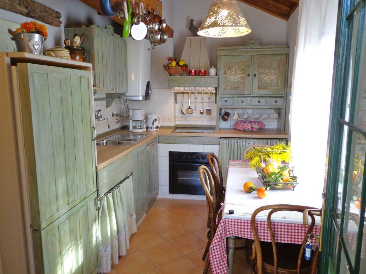 House Dobrila Villa Igrane Bagian luar foto