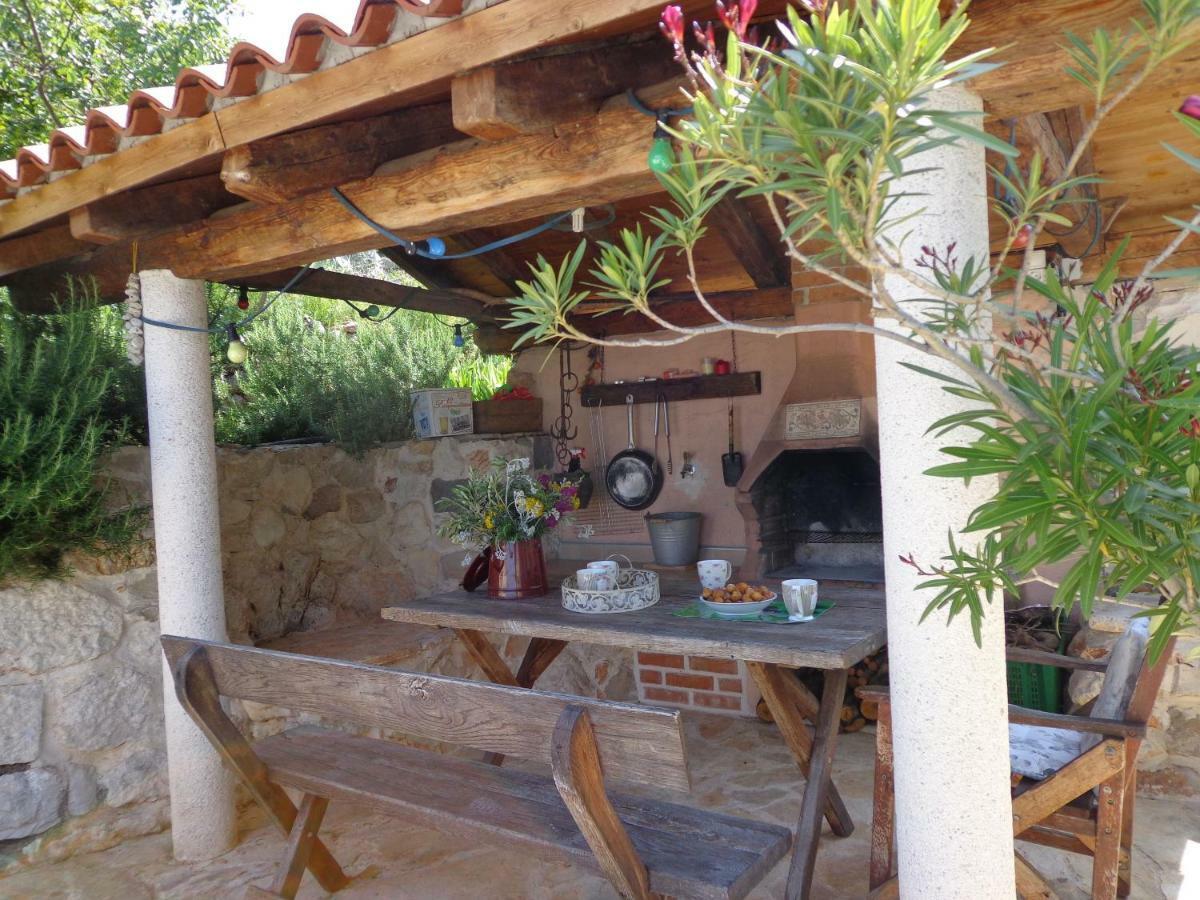 House Dobrila Villa Igrane Bagian luar foto
